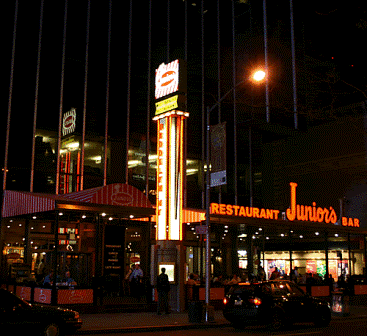 juniorslarge.gif